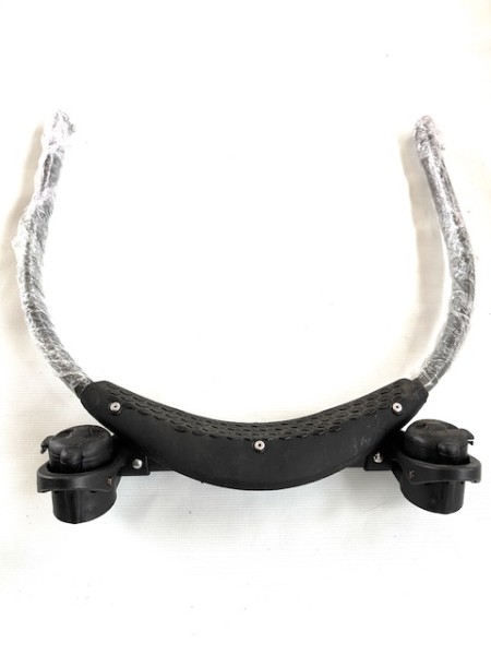 1x Naturkind, Varius / Pro Set Vorderradaufnahme, Vorderradaufhängung inkl. Radbuchsen, wie abgebildet, inkl. Rahmenteil, Rohrgestänge