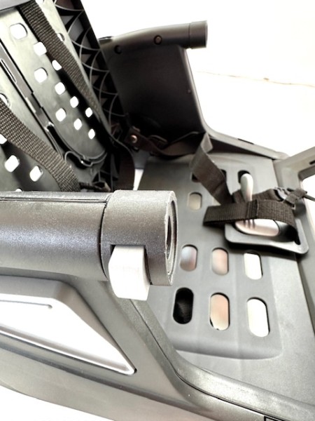 Neu! Teutonia Sportwagenaufsatz, Sportsitz BeYou Elite (nicht BeYou), Bliss, Cosmo V4, Mistral S V4, Liv, Fenix, Halterung für Schutzbügel, Gelenke für Rückenlehne, Fussraste