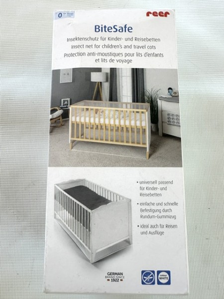 1x Universal Baby Insektennetz, Insektenschutz, Mückennetz, Moskitonetz - universell passend für alle Kinder-und Reisebetten bis 70 x140 cm - weiß