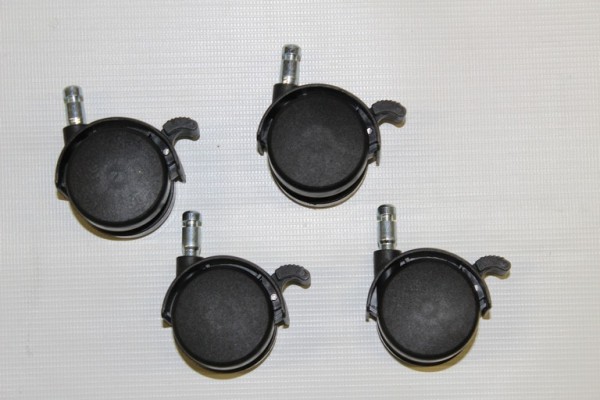 4 Geuther Rollen Parkettrollen Gummirollen mit Bremse Laufstall Buchse f 