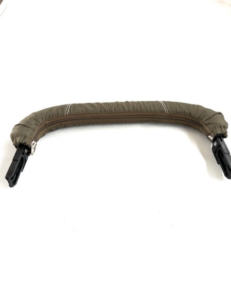 Neu! 1x Bügel, Schutzbügel, Herausfallschutz, Frontbügel, Haltebügel inkl. Bezug (grün) für Teutonia Kinderwagen von 2011 bis 2015 u.m. kl. Kompromiß von 2007 bis 2010